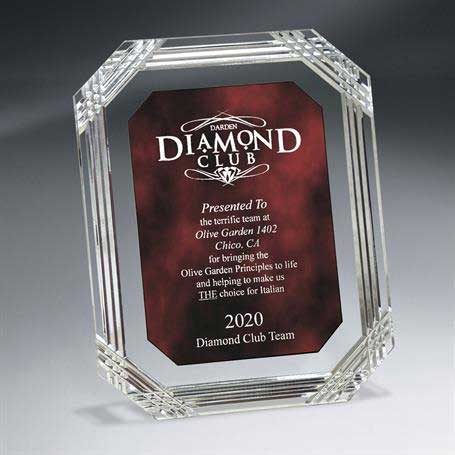C1407LR - Diamond Carved Octagon Plaque, Red