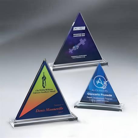 CD942 - Clear Acrylic Triangle on Clear Base