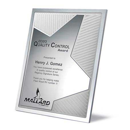 CD959S - Grooved Brilliance Plaque, Silver