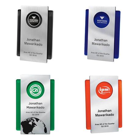 CD961 - Layered Acrylic Plaque with Color Back and Circle Cutout Silver Plate