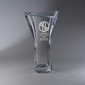 G0988A - Clear Vase, 10" tall