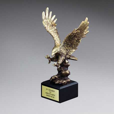 CM221B - Gold Antique Finish Resin Cast Eagle Landing - Medium